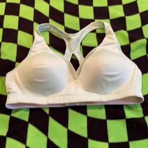 Women’s sports bra